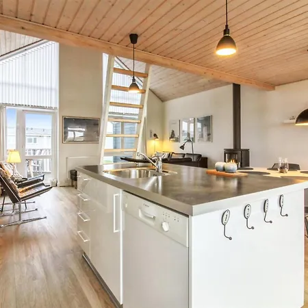 Apartment Thyra - 700m From The Sea By Interhome *
